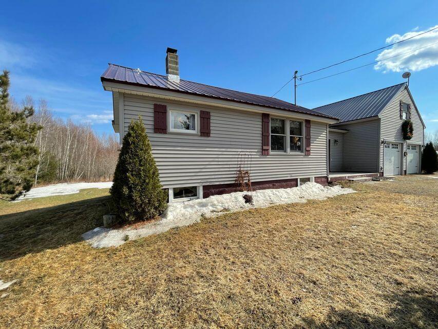282 South Chester Road Lincoln, ME 04457 - Photo 22 of 25 22
