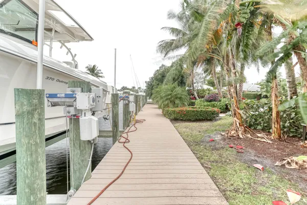 $12,000 | 12293 Coconut Row, Palm Beach Gardens, FL 33410