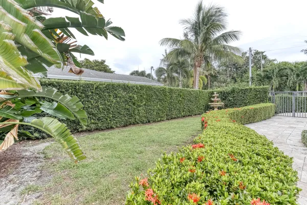 $12,000 | 12293 Coconut Row, Palm Beach Gardens, FL 33410