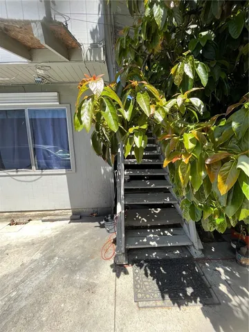 $795,000 | 1610 North Fries Avenue, Wilmington, CA 90744