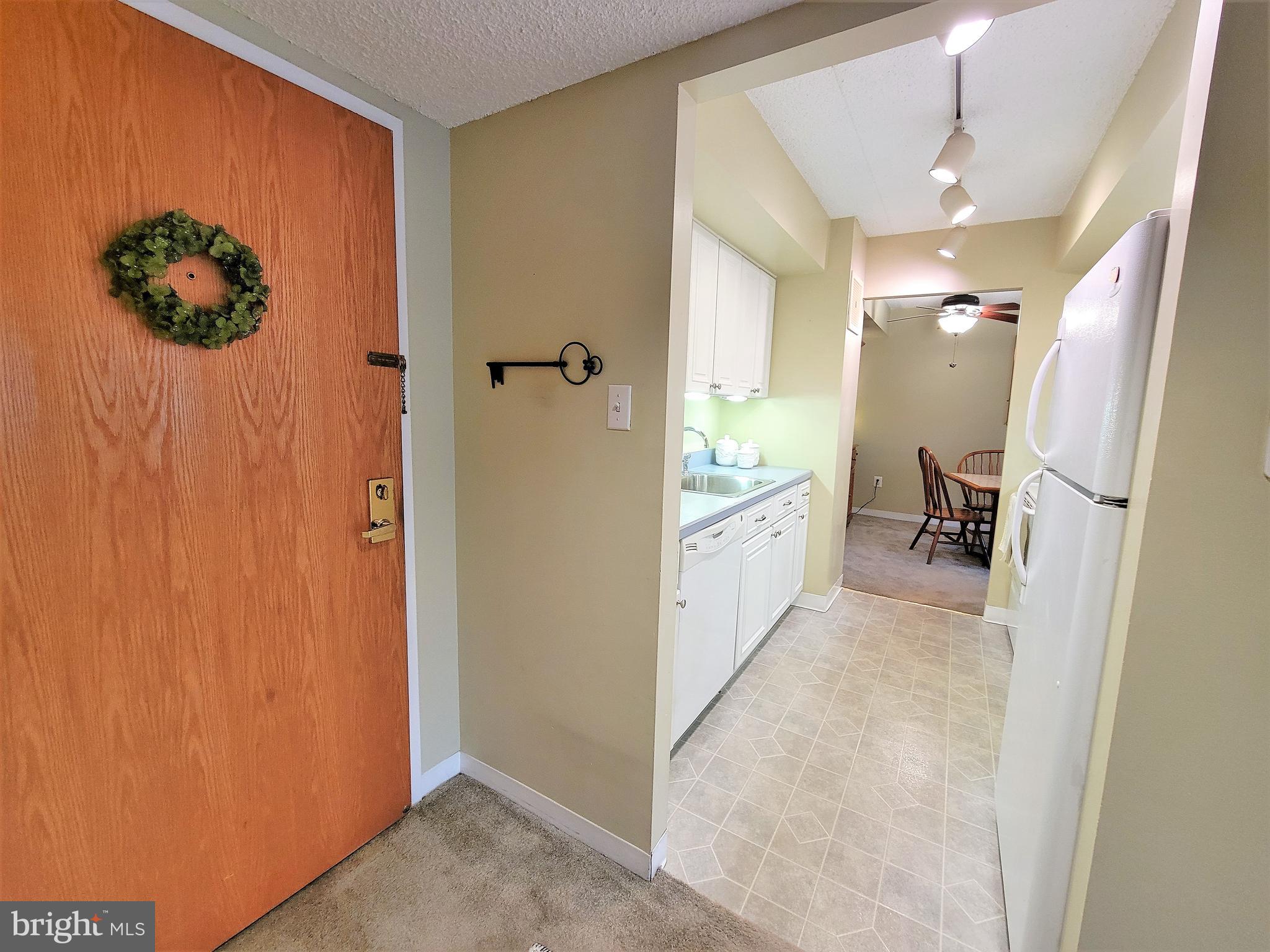 800 Avondale Road, Unit 3G Wallingford, PA 19086 - Photo 16 of 87