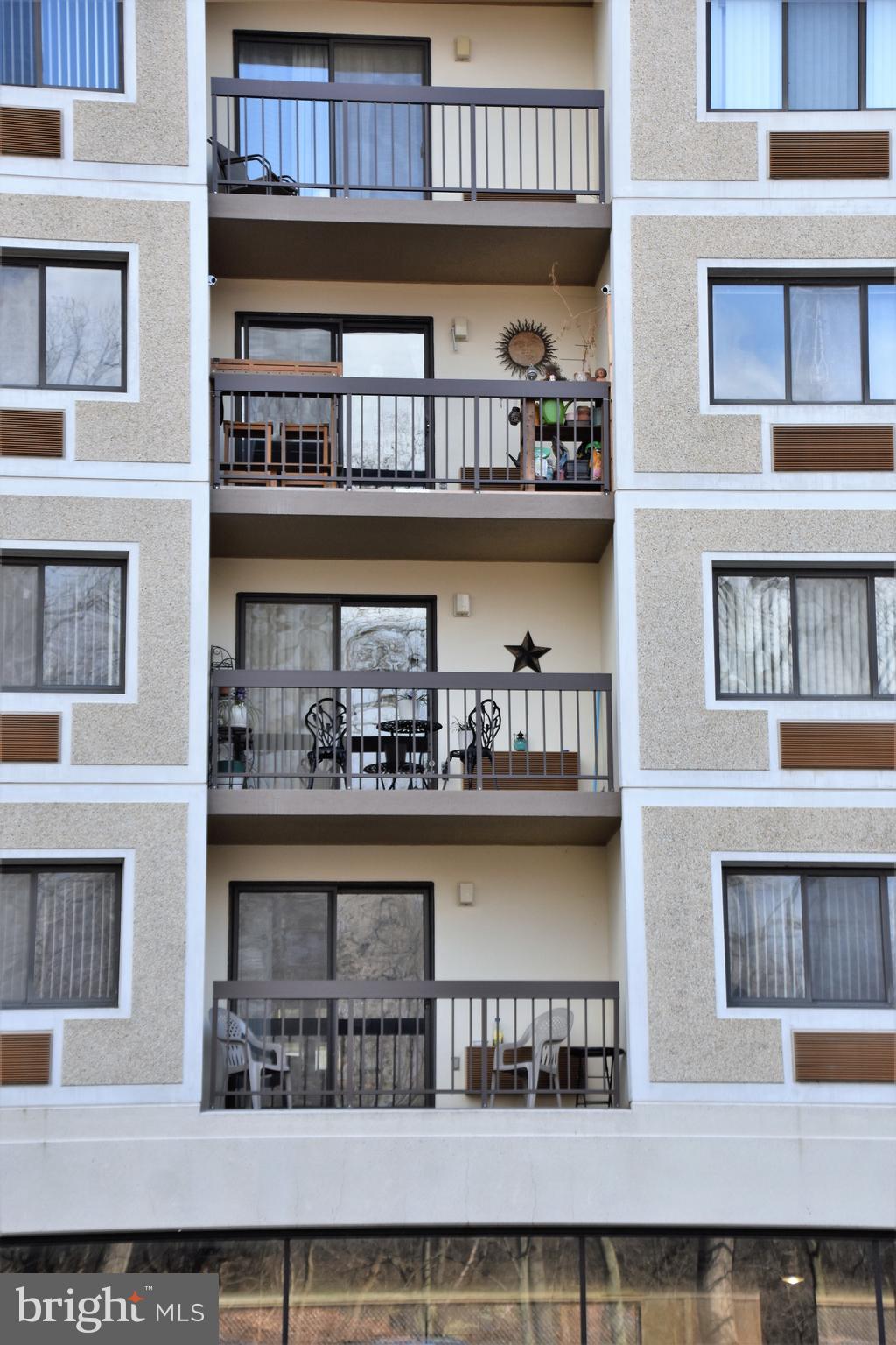 800 Avondale Road, Unit 3G Wallingford, PA 19086 - Photo 3 of 87 Unit 3C