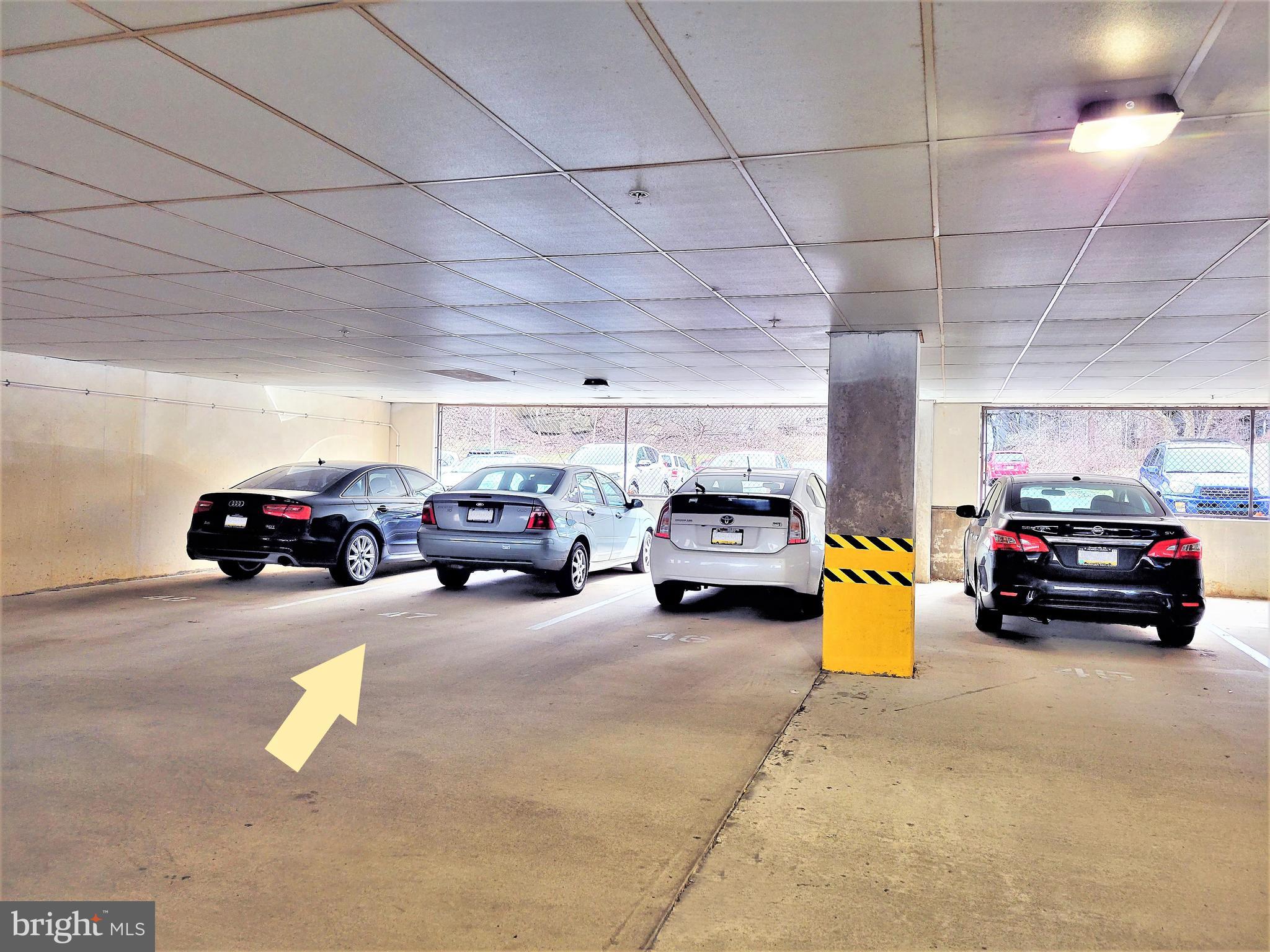 800 Avondale Road, Unit 3G Wallingford, PA 19086 - Photo 7 of 87 Unit 3C Parking Space, No More Rain & Snow