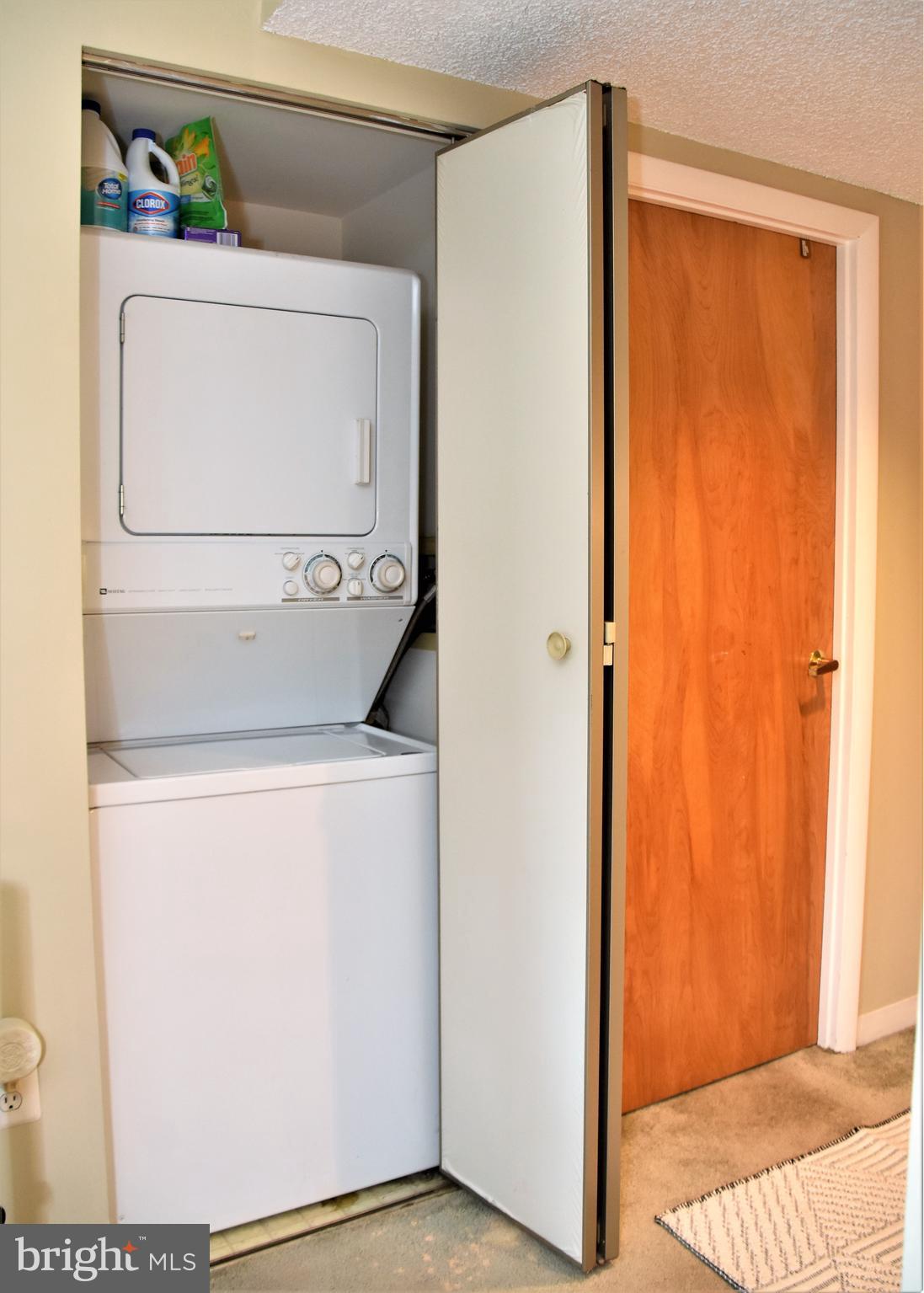 800 Avondale Road, Unit 3G Wallingford, PA 19086 - Photo 81 of 87 Stacked Washer & Dryer