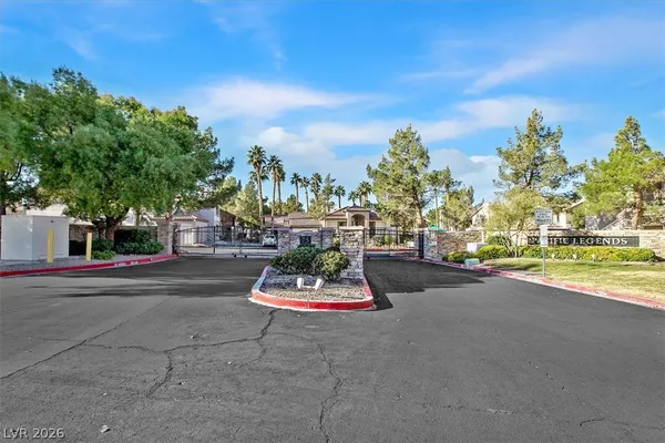 $1,575 | 75 North Valle Verde Drive, Unit 1821, Henderson, NV 89074