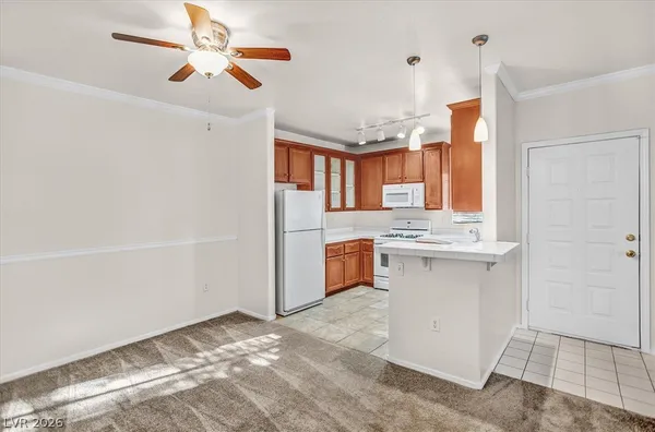 $1,575 | 75 North Valle Verde Drive, Unit 1821, Henderson, NV 89074