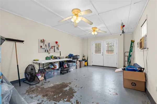$515,000 | 501 Adams Avenue, McGregor, TX 76657