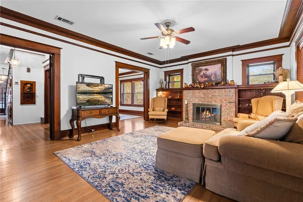 $515,000 | 501 Adams Avenue, McGregor, TX 76657