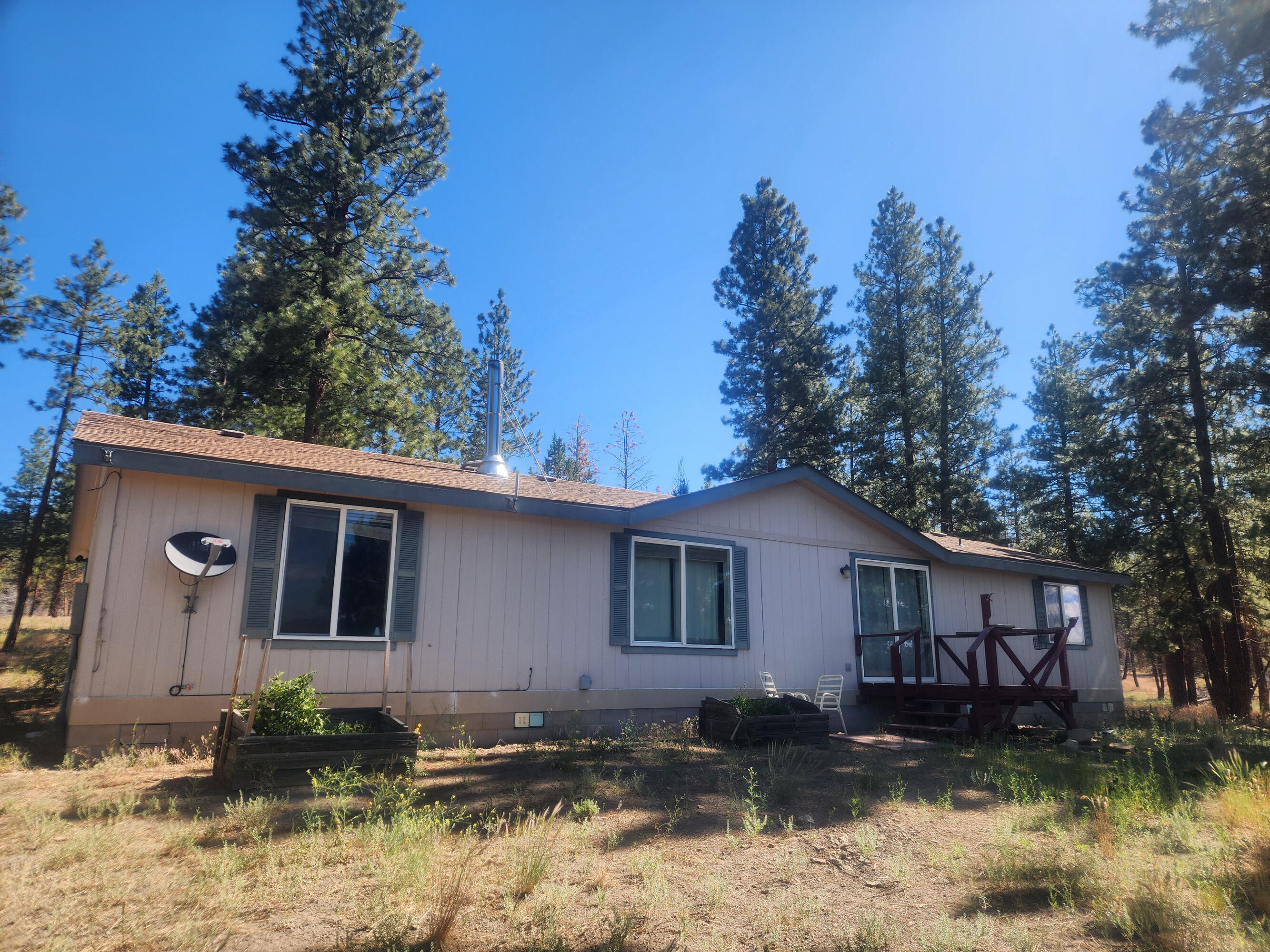 19463 Patten Meadow Road Lakeview, OR 97630 - Photo 2 of 48 02