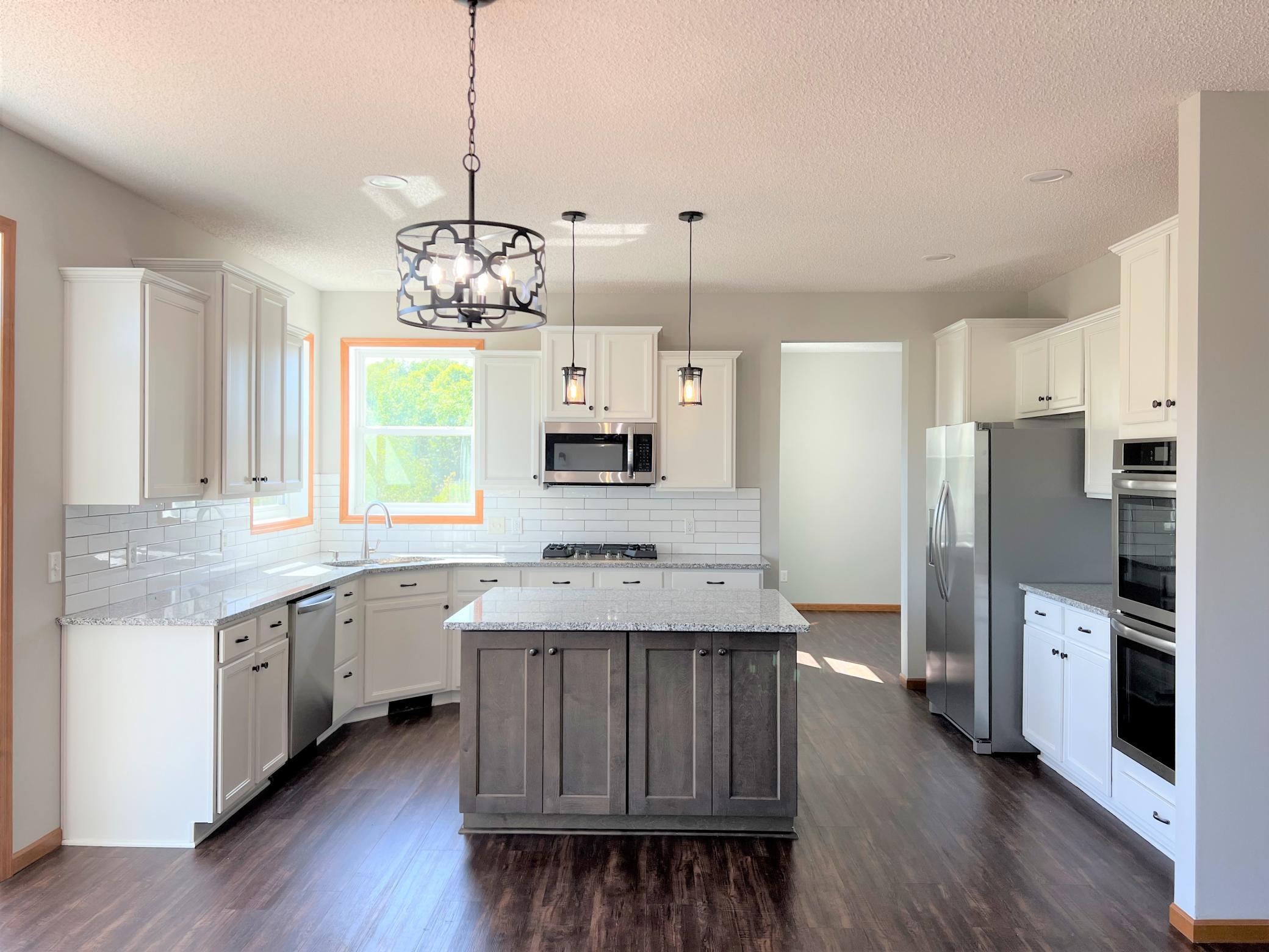 1803 Red Oak Ridge Carver, MN 55315 - Photo 21 of 49 Gallery Image 21