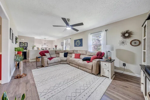 $464,950 | 3 Pine View Drive, Radford, VA 24141