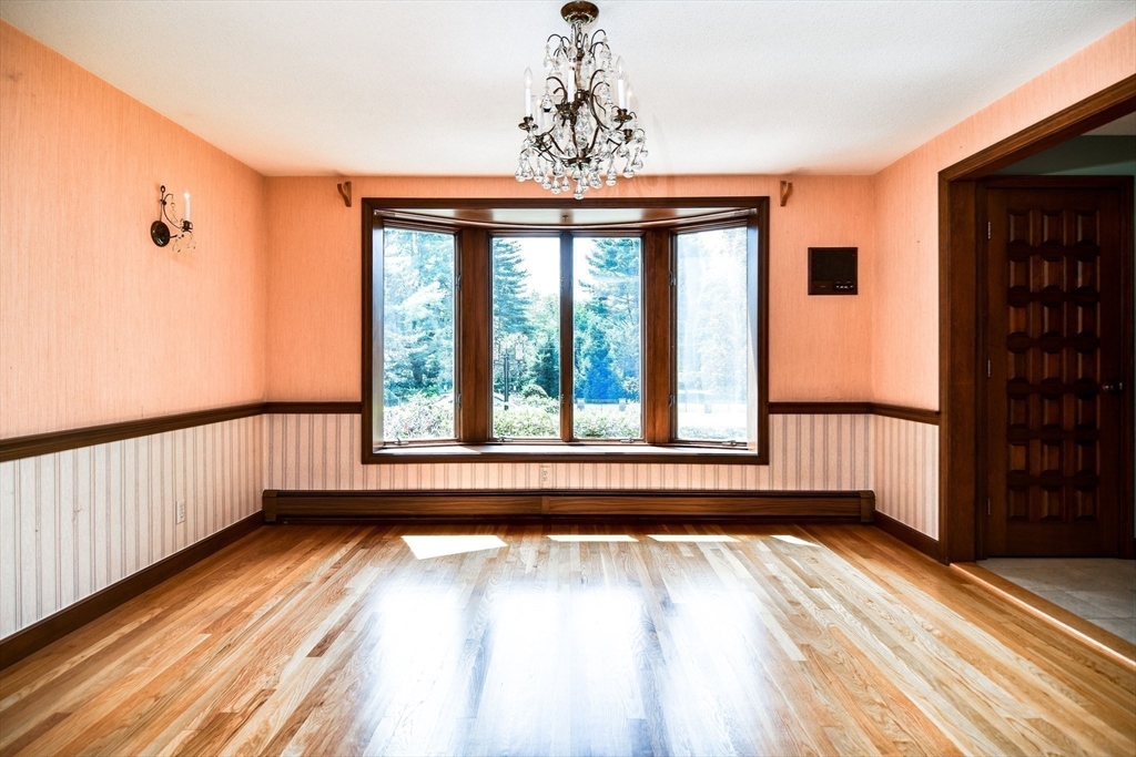 54 Yorkshire Road Dover, MA 02030 - Photo 7 of 26