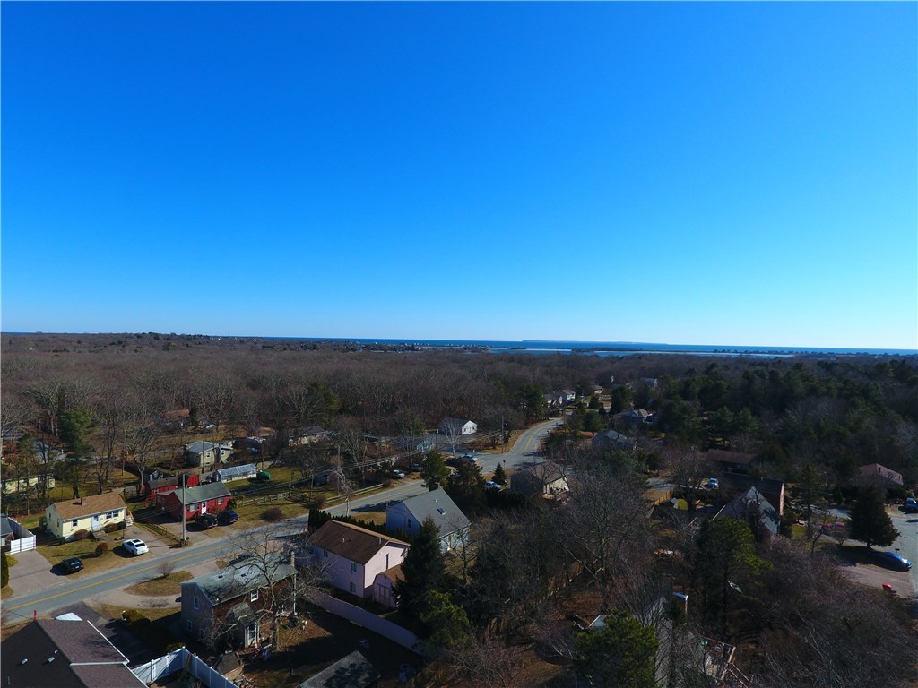 37 Juniper Road South Kingstown, RI 02879 - Photo 3 of 25 Gallery Image 3