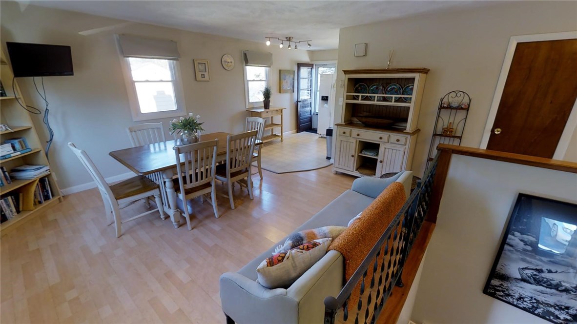 37 Juniper Road South Kingstown, RI 02879 - Photo 8 of 25 Gallery Image 8