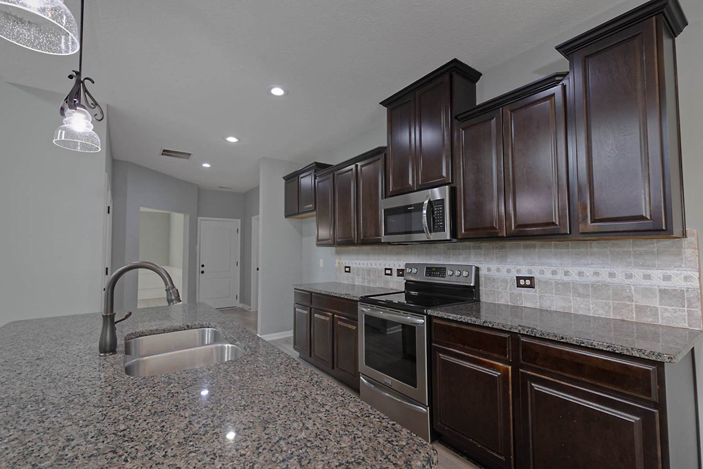 253 Pebblebrook Lane Columbus, GA 31904 - Photo 10 of 38