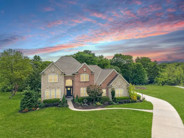$950,000 | 4622 Misty Ridge Court, Morrow, OH 45152