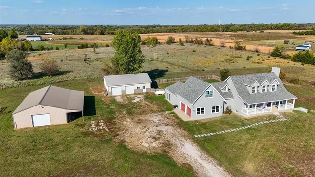 $595,000 | 4539 Neosho Road, Wellsville, KS 66092