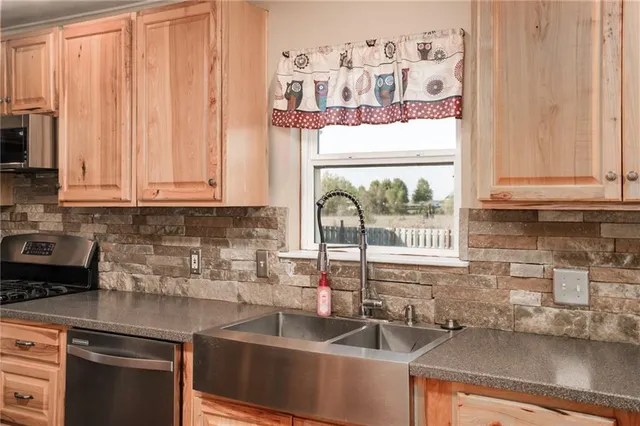 $595,000 | 4539 Neosho Road, Wellsville, KS 66092