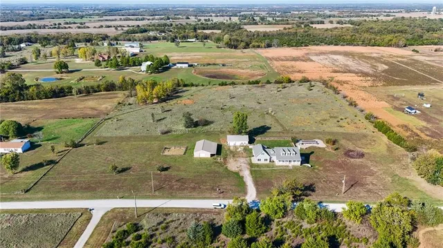 $595,000 | 4539 Neosho Road, Wellsville, KS 66092