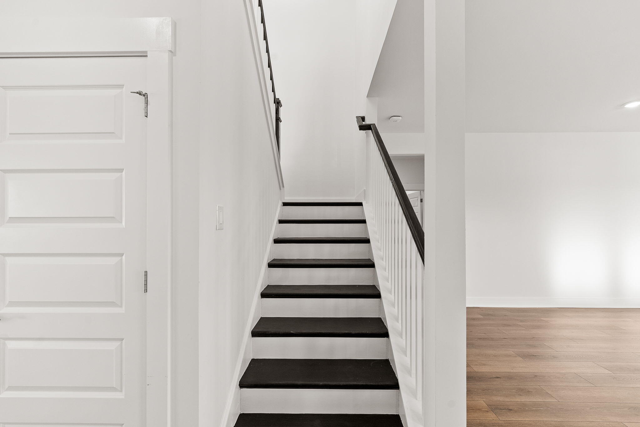 356 Calm Water Way Summerville, SC 29486 - Photo 27 of 79 Wood Treads