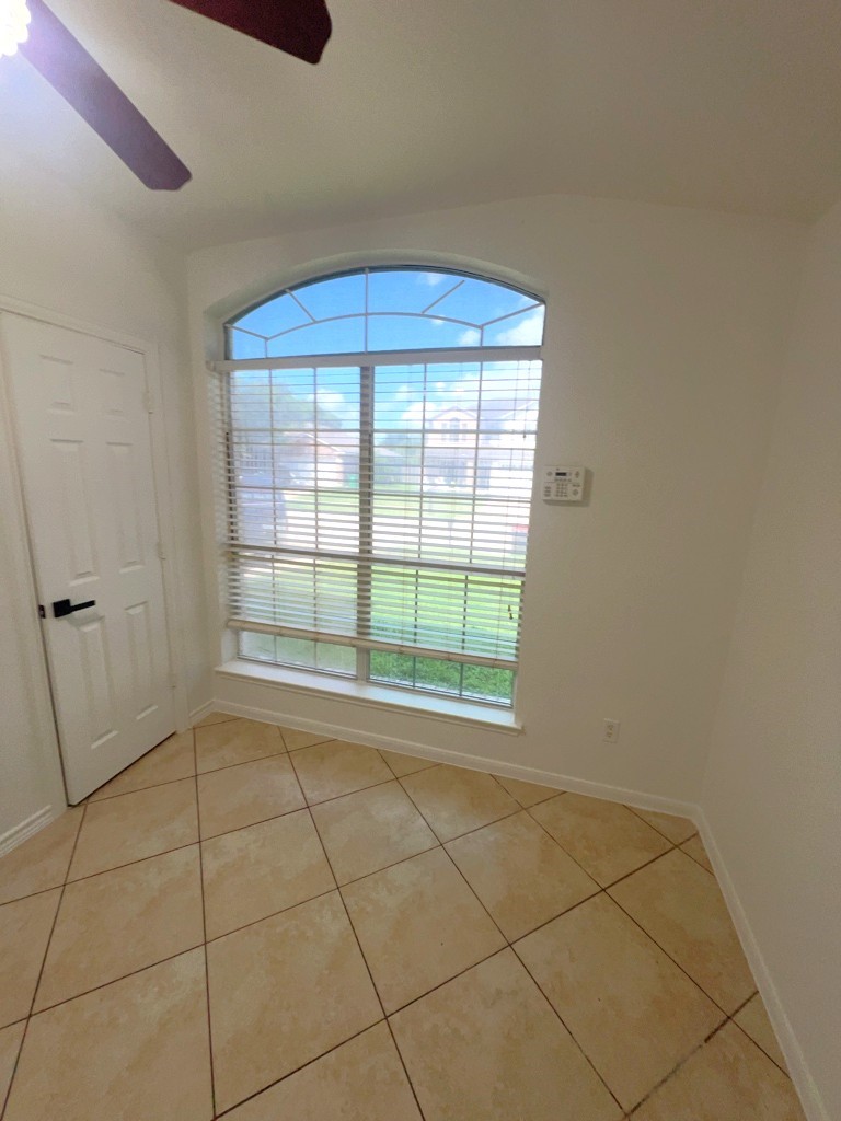 810 Chance Lane Baytown, TX 77521 - Photo 15 of 23