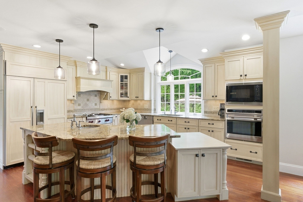 2 Lyn Path Hopkinton, MA 01748 - Photo 5 of 42 Gallery Image 5