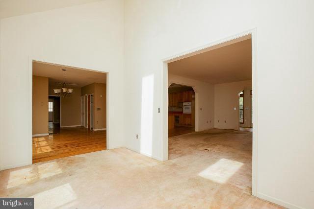 9003 Dogwood Road Baltimore, MD 21244 - Photo 12 of 25 Interior (General)