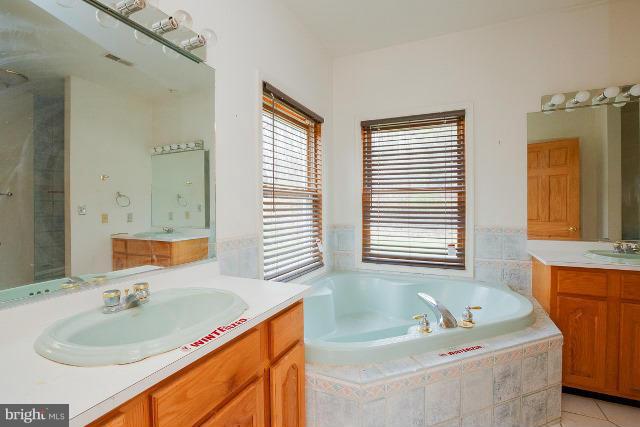 9003 Dogwood Road Baltimore, MD 21244 - Photo 18 of 25 Interior (General)