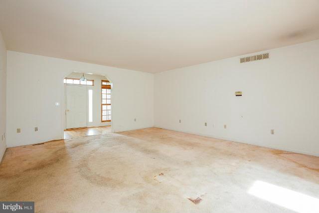 9003 Dogwood Road Baltimore, MD 21244 - Photo 22 of 25 Interior (General)