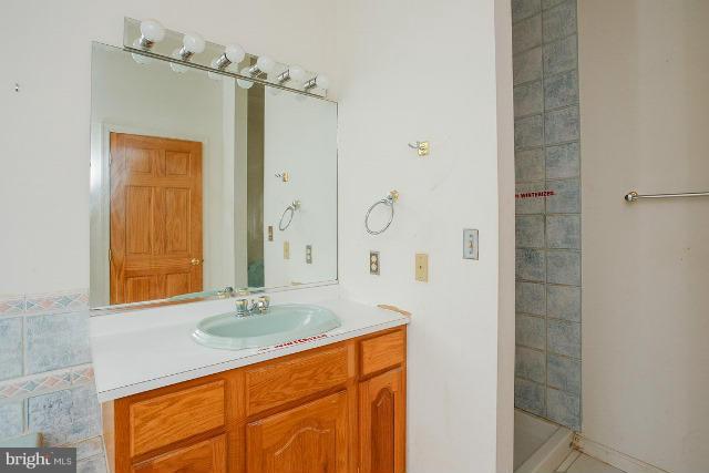 9003 Dogwood Road Baltimore, MD 21244 - Photo 23 of 25 Interior (General)