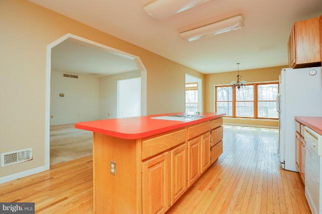 9003 Dogwood Road Baltimore, MD 21244 - Photo 24 of 25 Interior (General)