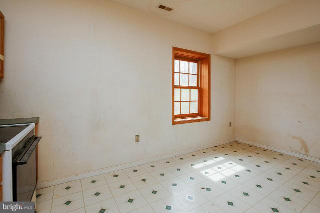 9003 Dogwood Road Baltimore, MD 21244 - Photo 25 of 25 Interior (General)