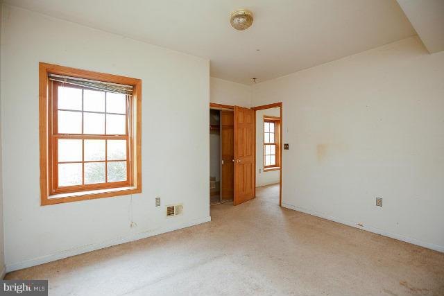 9003 Dogwood Road Baltimore, MD 21244 - Photo 10 of 25 Interior (General)