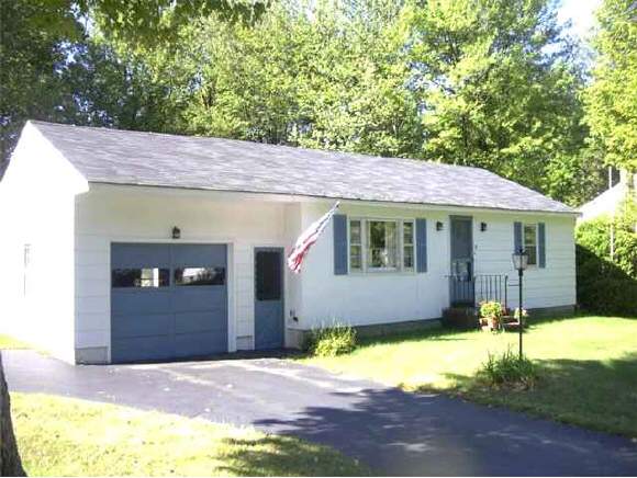 22 Vernon Avenue Rochester, NH 03867 - Photo 1 of 4 Gallery Image 1