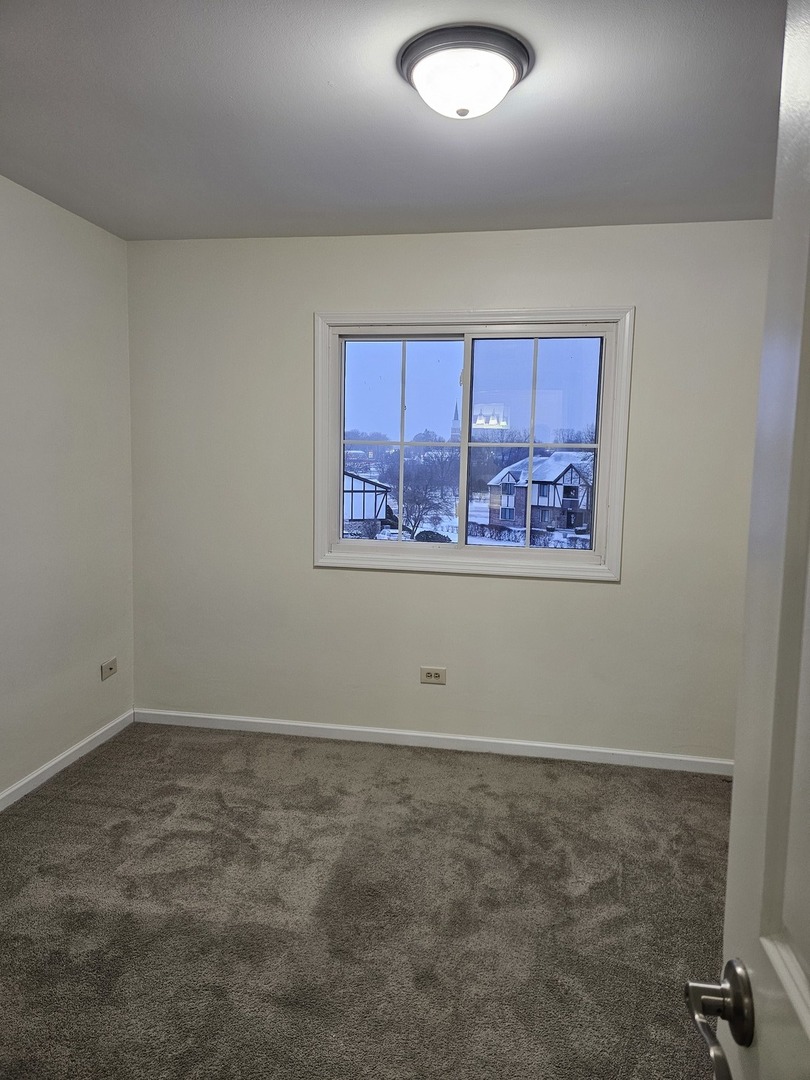 833 Village Quarter Road, Unit G7 West Dundee, IL 60118 - Photo 26 of 29