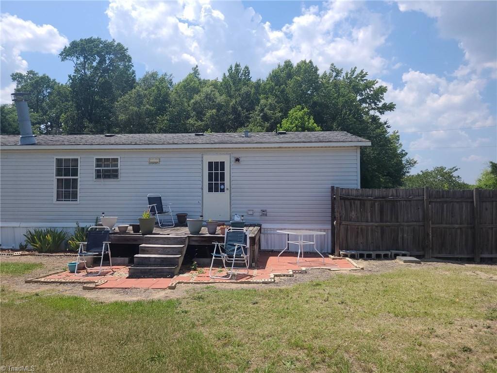 2824 Frank Kilpatrick Road Grifton, NC 28530 - Photo 6 of 48