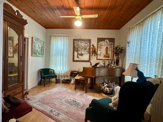 $144,900 | 321 North Section Avenue, Spring Valley, MN 55975