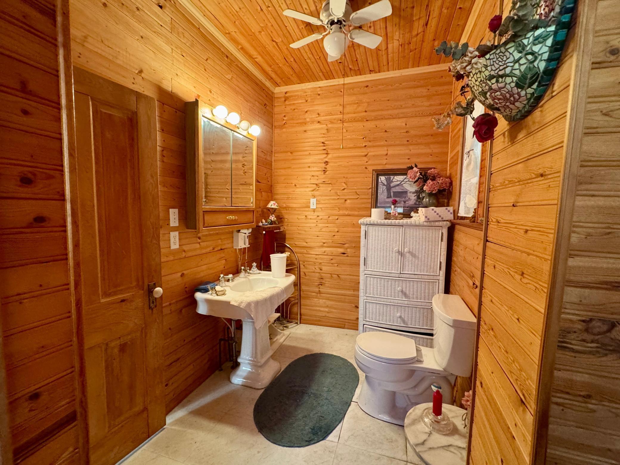 321 North Section Avenue Spring Valley, MN 55975 - Photo 16 of 28