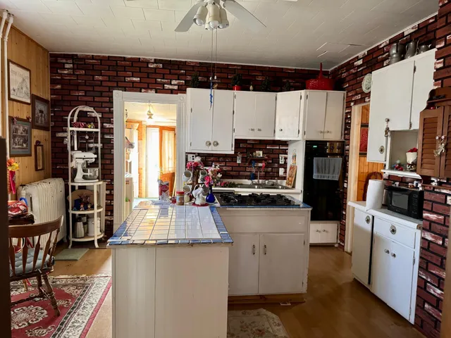 $144,900 | 321 North Section Avenue, Spring Valley, MN 55975