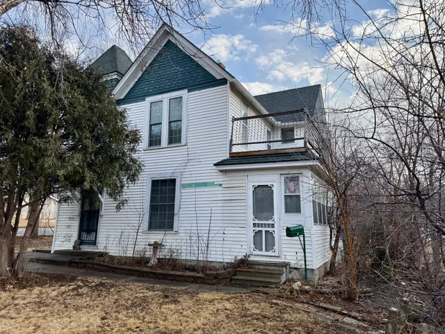 $144,900 | 321 North Section Avenue, Spring Valley, MN 55975