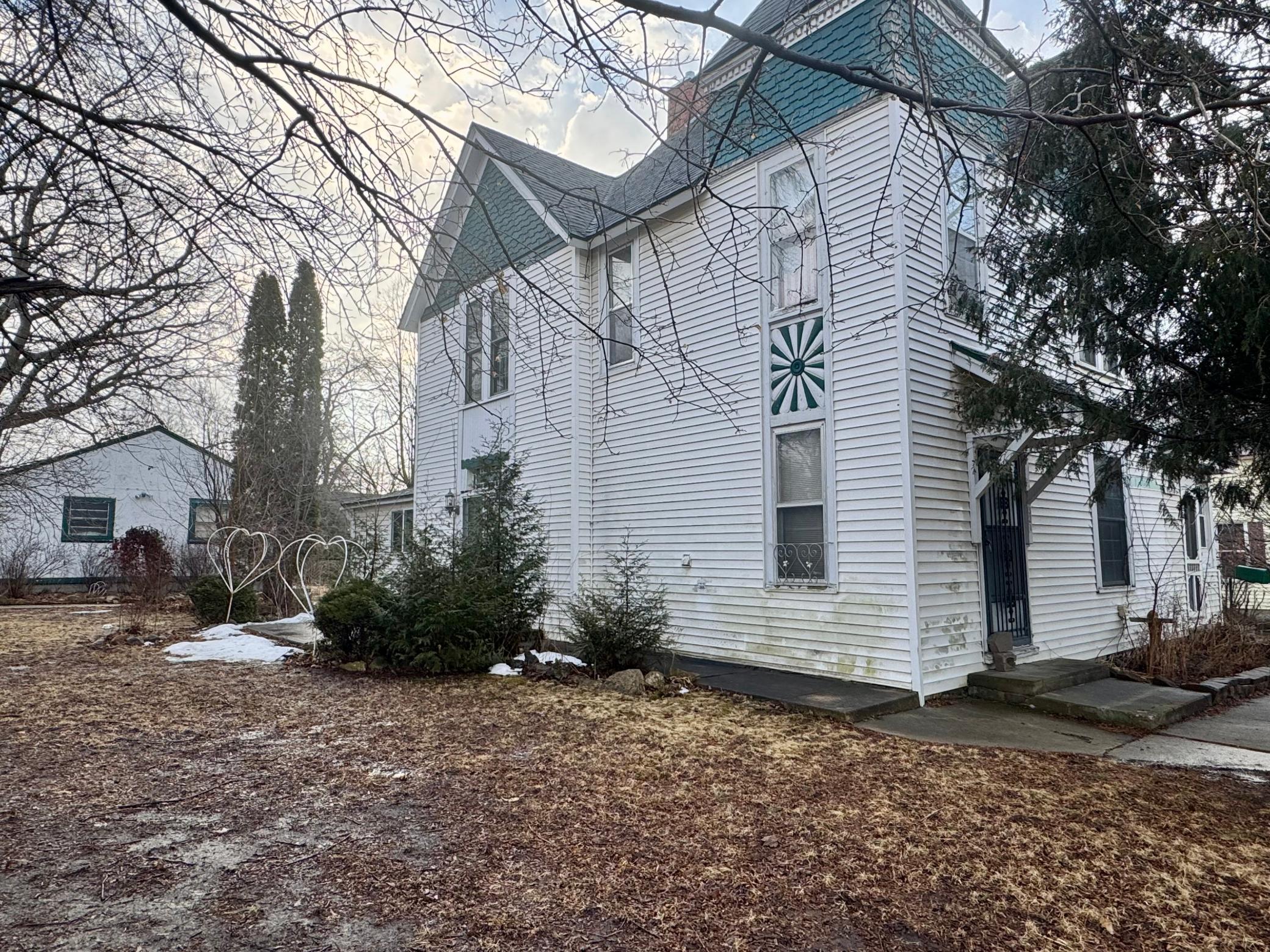 321 North Section Avenue Spring Valley, MN 55975 - Photo 3 of 28