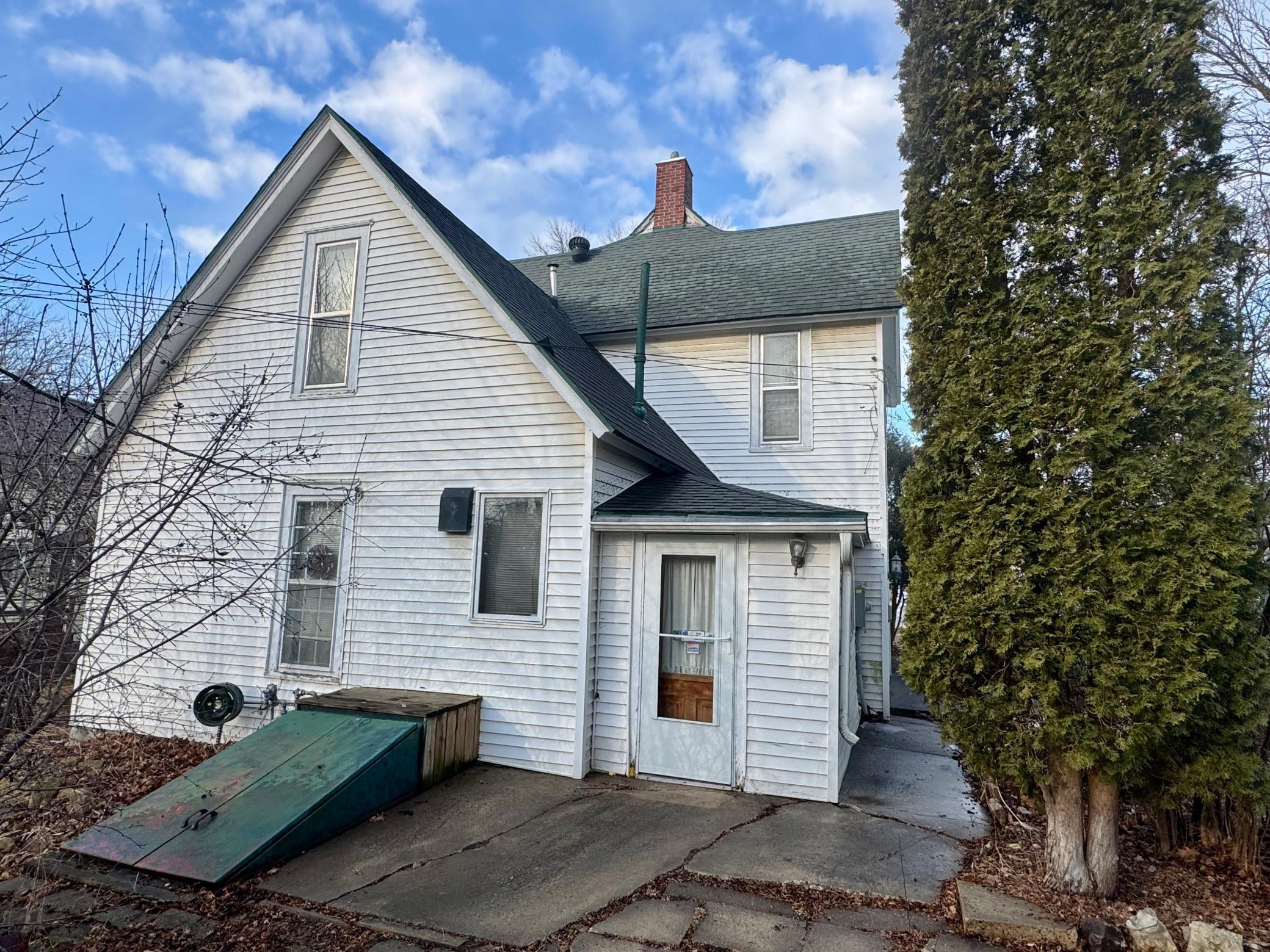 321 North Section Avenue Spring Valley, MN 55975 - Photo 4 of 28