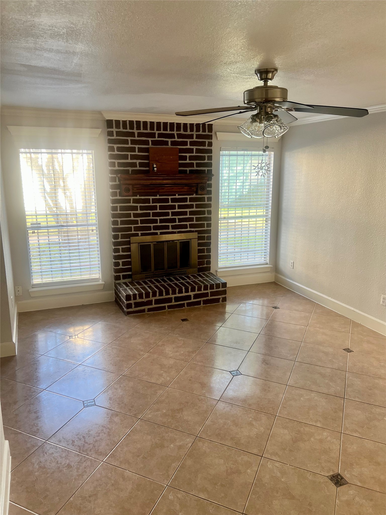 11685 Alief Clodine Road, Unit 40 Houston, TX 77072 - Photo 3 of 13