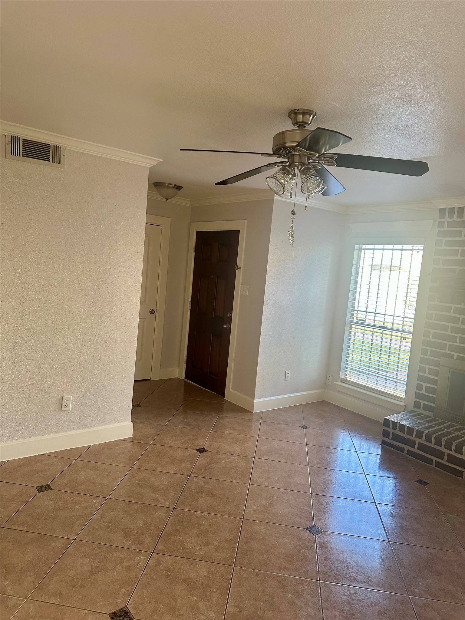 11685 Alief Clodine Road, Unit 40 Houston, TX 77072 - Photo 4 of 13