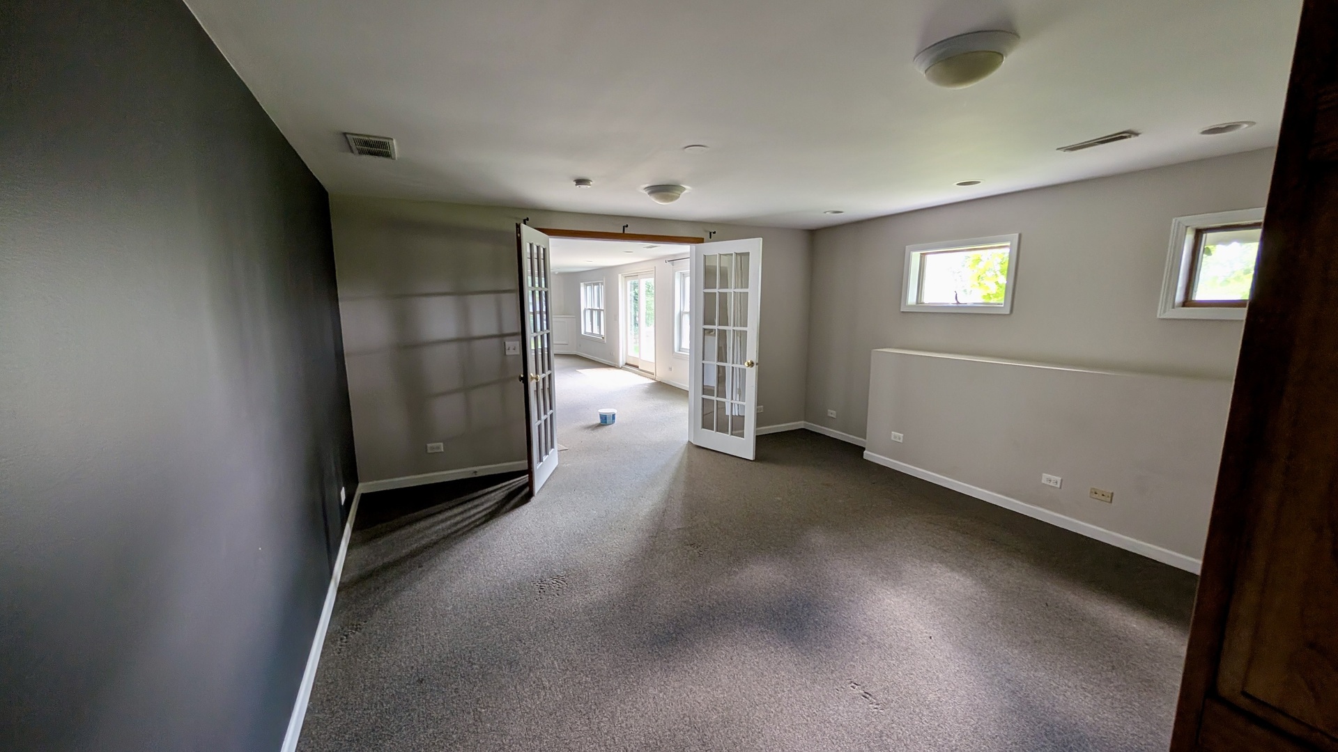 11617 Hawthorne Way Huntley, IL 60142 - Photo 29 of 50 an empty room with windows