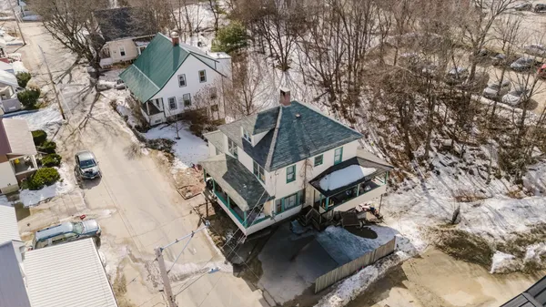 $265,000 | 11 Barrows Street, Paris, ME 04281
