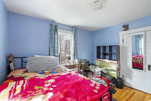$265,000 | 11 Barrows Street, Paris, ME 04281