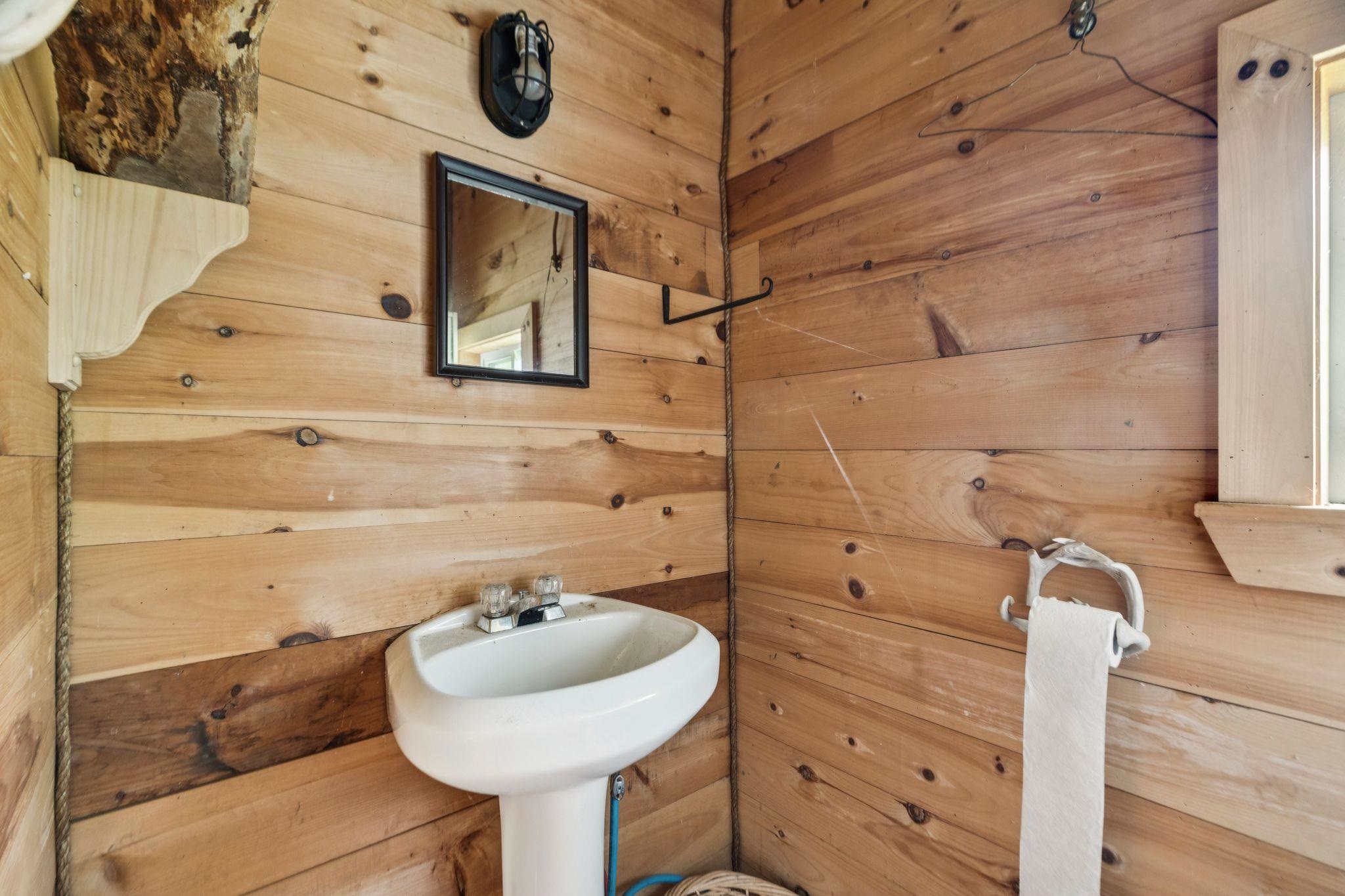 630 Lefebvre Road Randolph, VT 05060 - Photo 10 of 20 Gallery Image 10