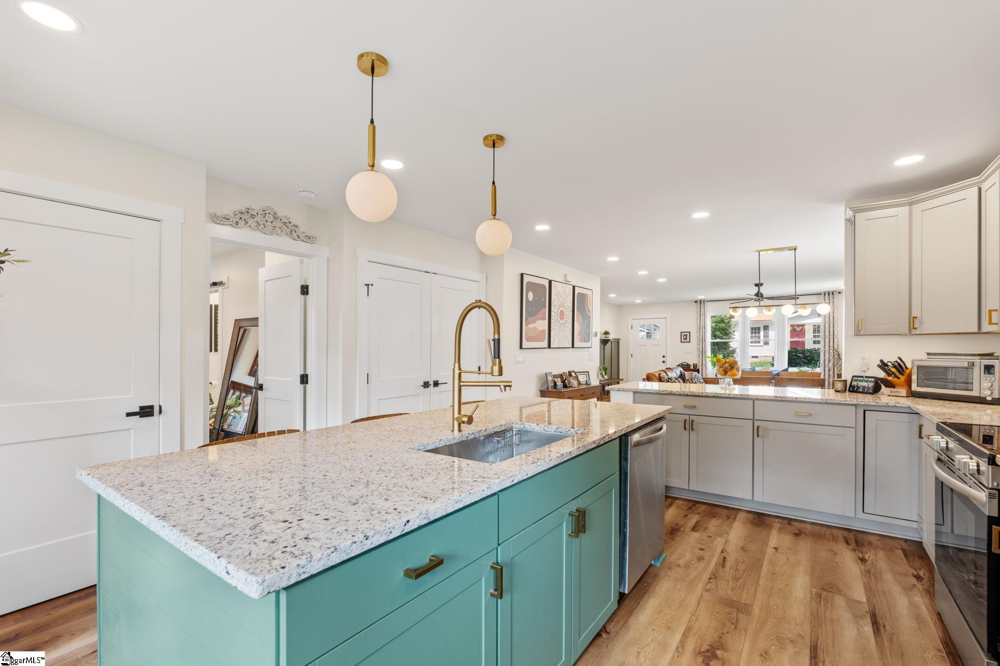 7 Lark Street Greenville, SC 29607 - Photo 13 of 35 Gallery Image 13