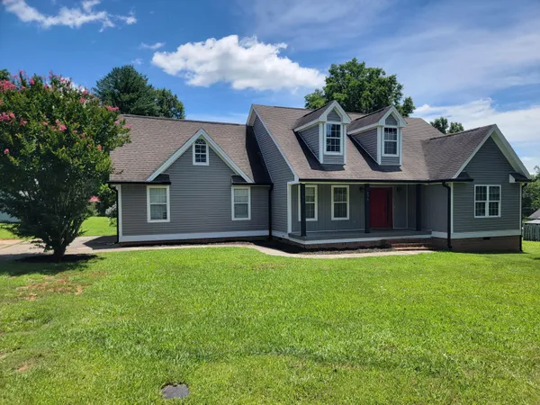 $434,900 | 696 Thomas Avenue, Chickamauga, GA 30707